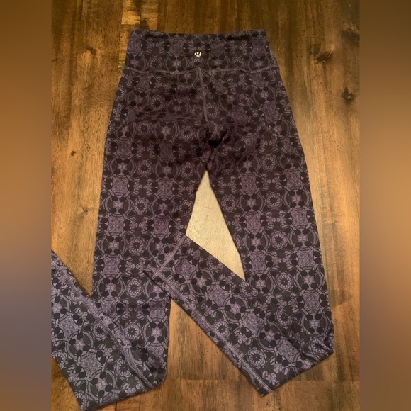 Lululemon Leggings Size 2 Wunder Under Pant Mini Prisma Nightfall Black Grape - Picture 1 of 4